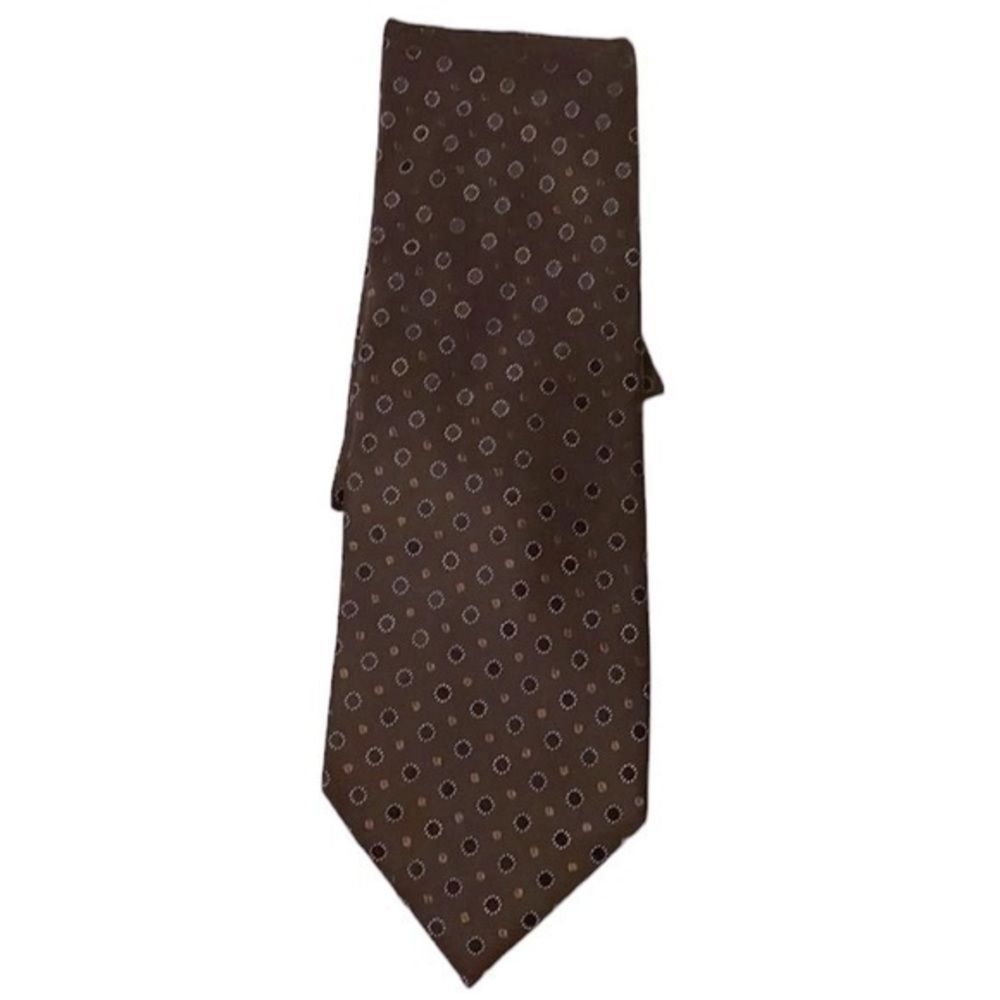 GEOFFREY BEENE tie stain resistant